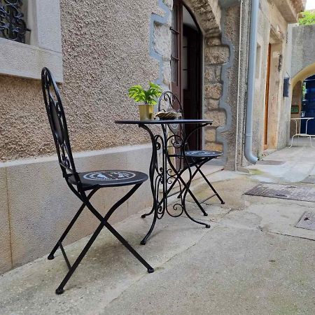 Apartman Ivano Cres Apartment Exterior photo